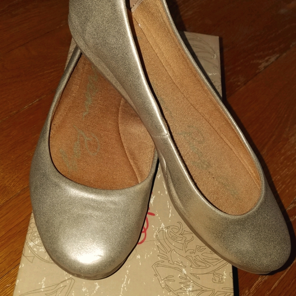 American Rag ballet flats